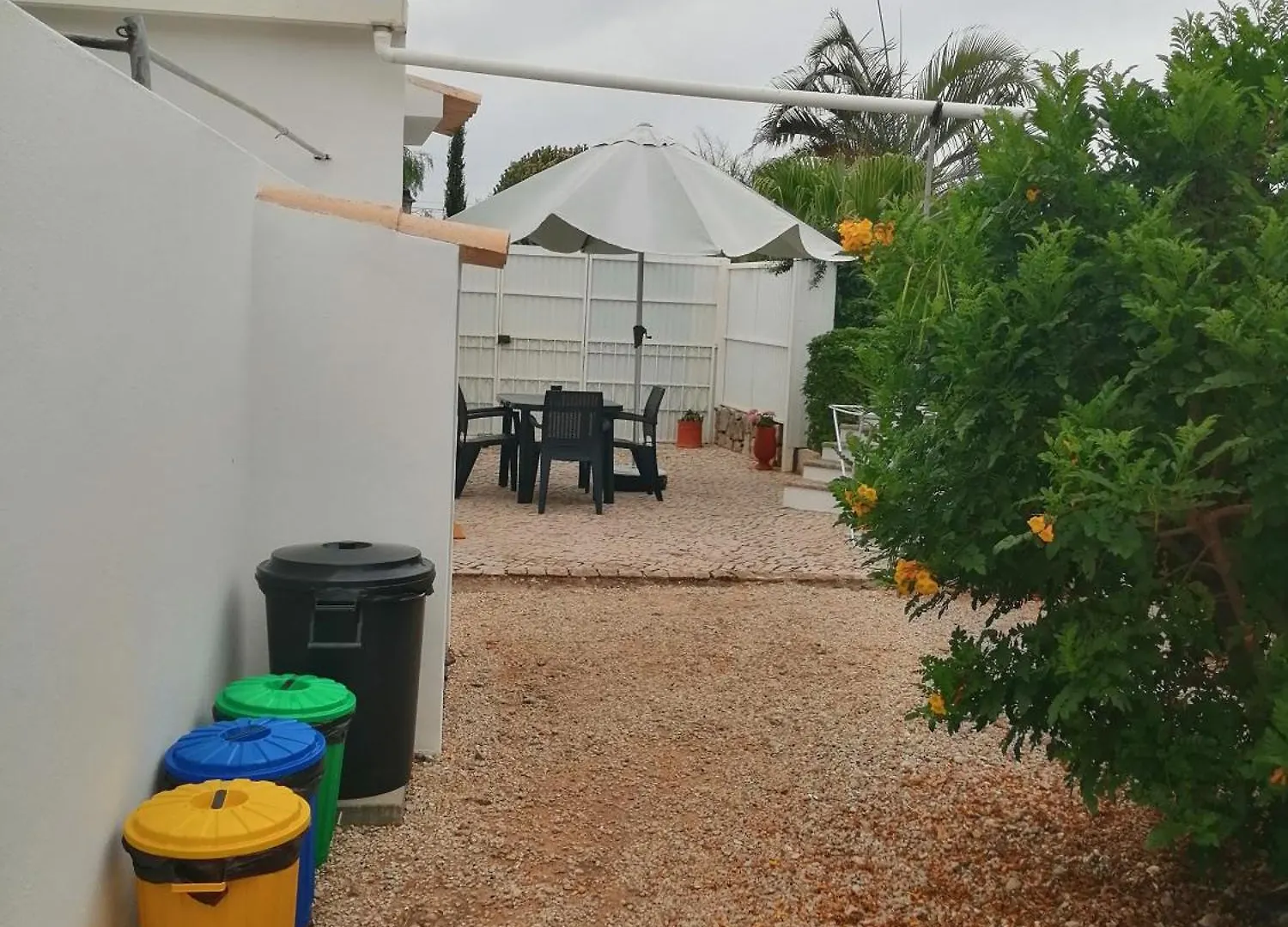Medronhal Faro Em 520 - 2- Casas De Ferias Medronhal Nyaraló